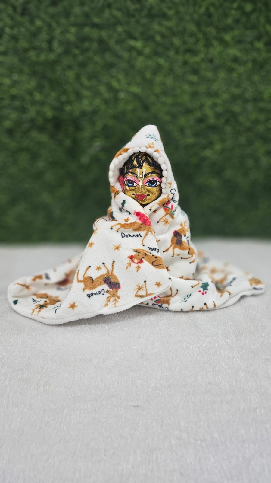 Winter Special Warm Premium Ponchu Pack Of 3 Pc ( Random Color And Print )